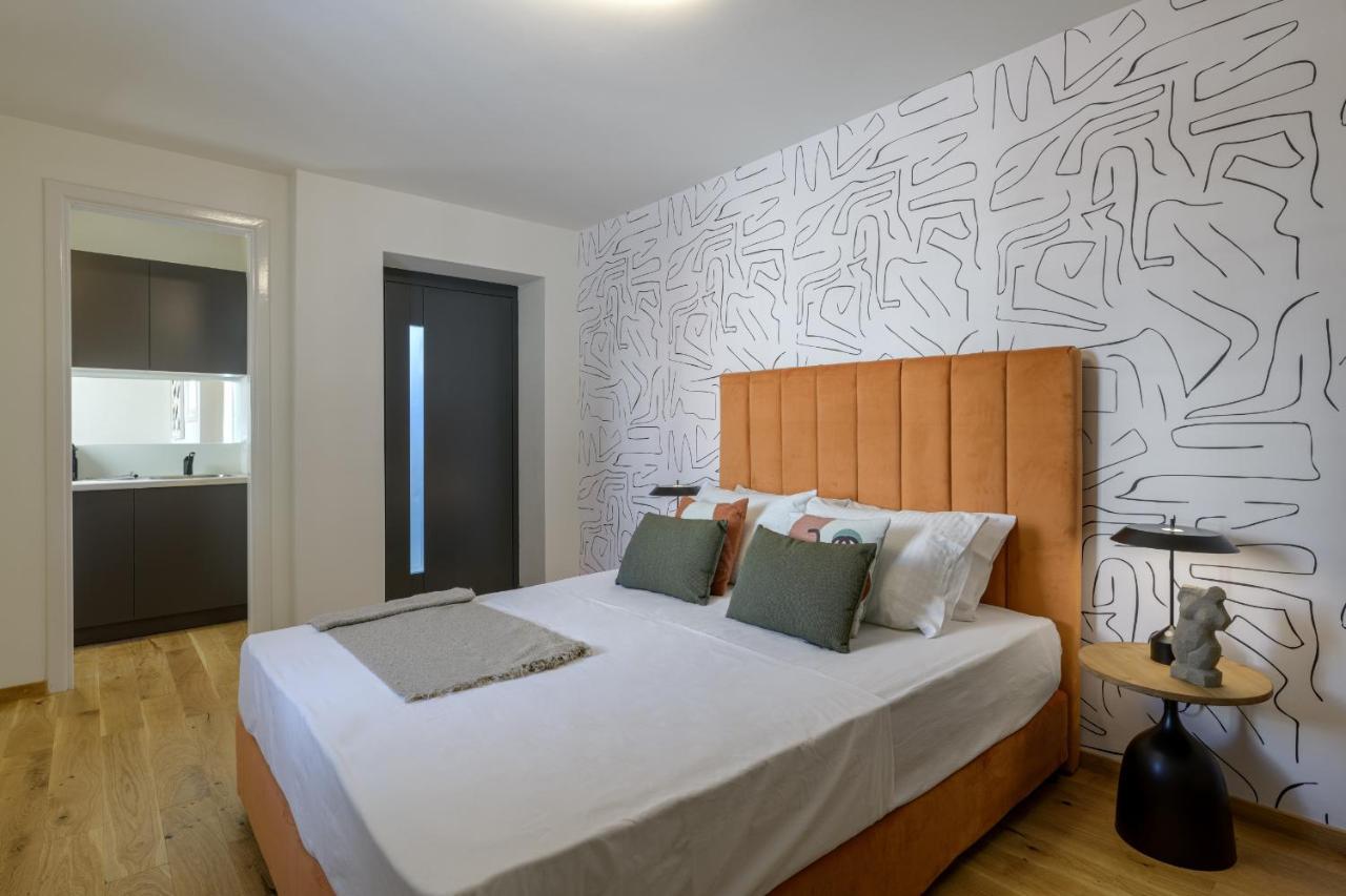 Meno Suite With Private Terrace - Jaccuzzi, Acropolis View Atenas Exterior foto