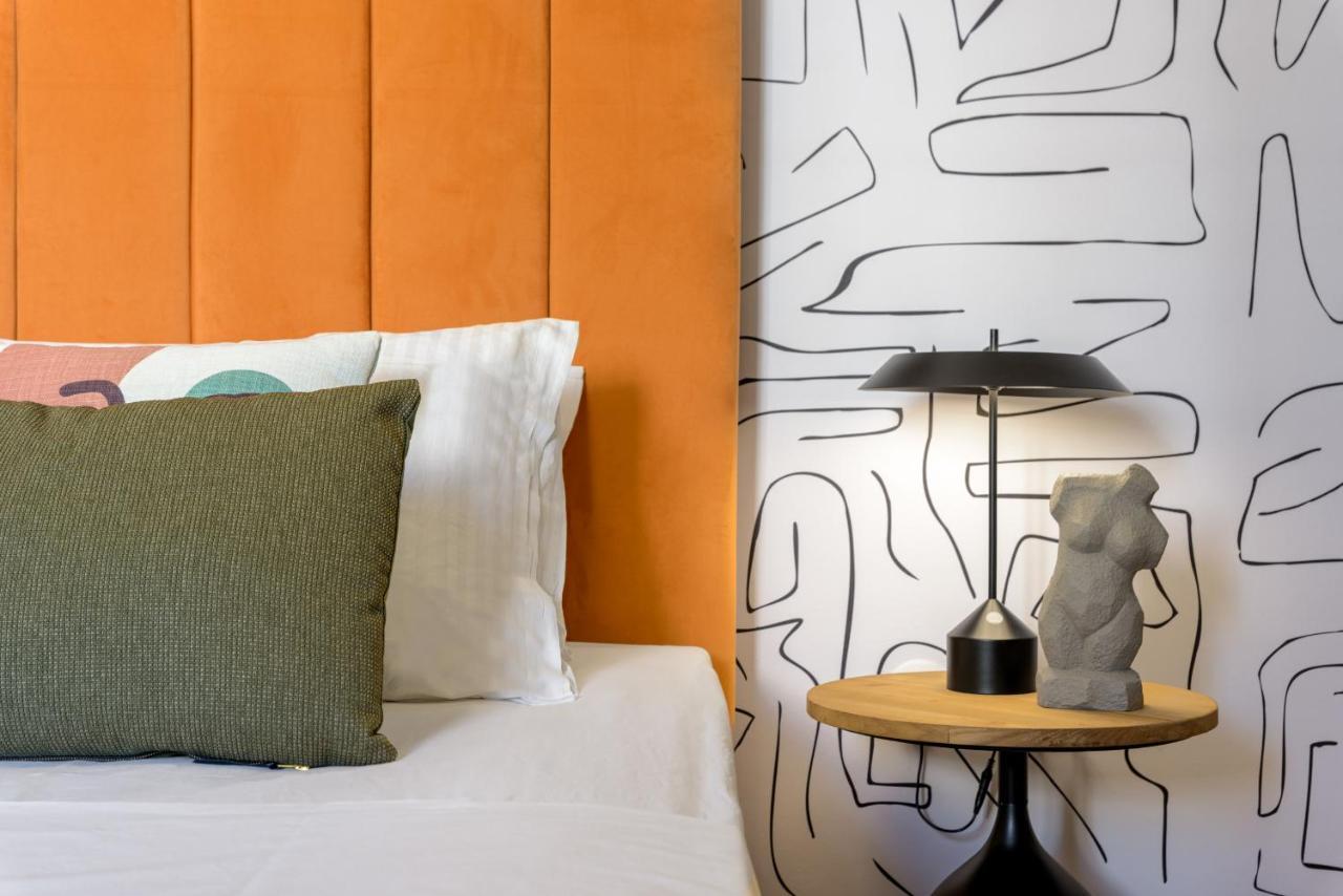 Meno Suite With Private Terrace - Jaccuzzi, Acropolis View Atenas Exterior foto