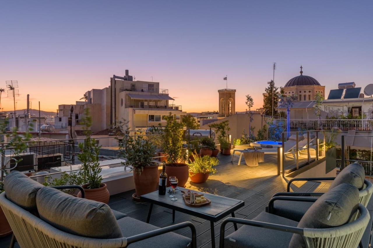 Meno Suite With Private Terrace - Jaccuzzi, Acropolis View Atenas Exterior foto